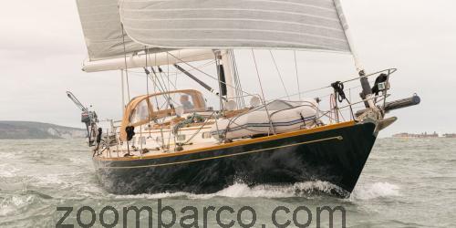 Hinckley 51 ficha tecnica